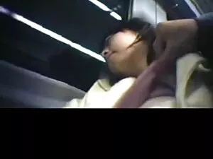 Vêtement porno en li ...